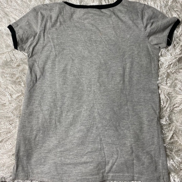 Graphic T-Shirt - Picture 3 of 3